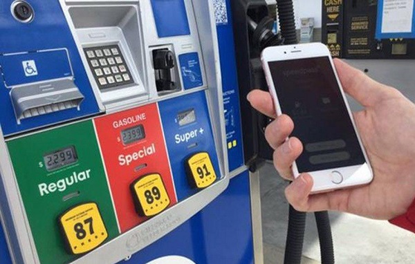 Photo of افزایش قیمت بنزین تاثیری بر قیمت موبایل ندارد
