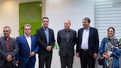 Photo of بازدید نماینده بهداشت جهانی در ایران از مرکز فناوری سامسونگ-امیرکبیر