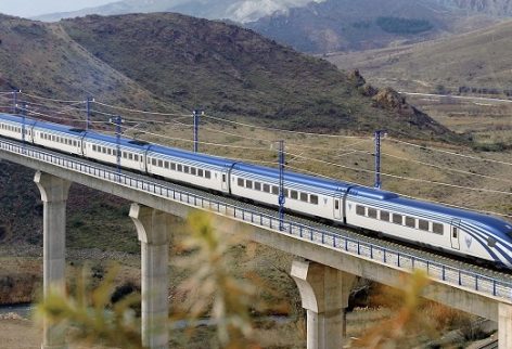 velaro-rai-scharf-crop